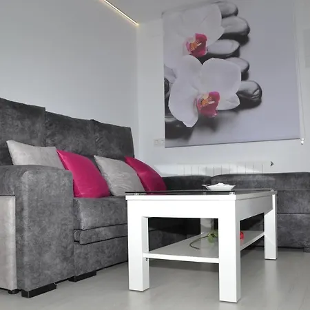 Con Apartment *